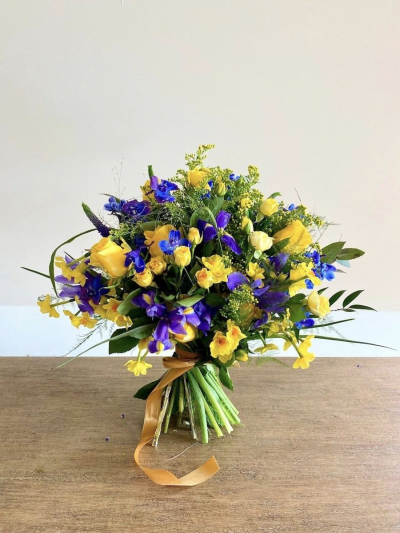 The Garden Florist - Purple & Yellow Handtied